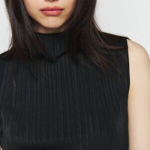Reformation Aliyah Knit Top Black - Size M